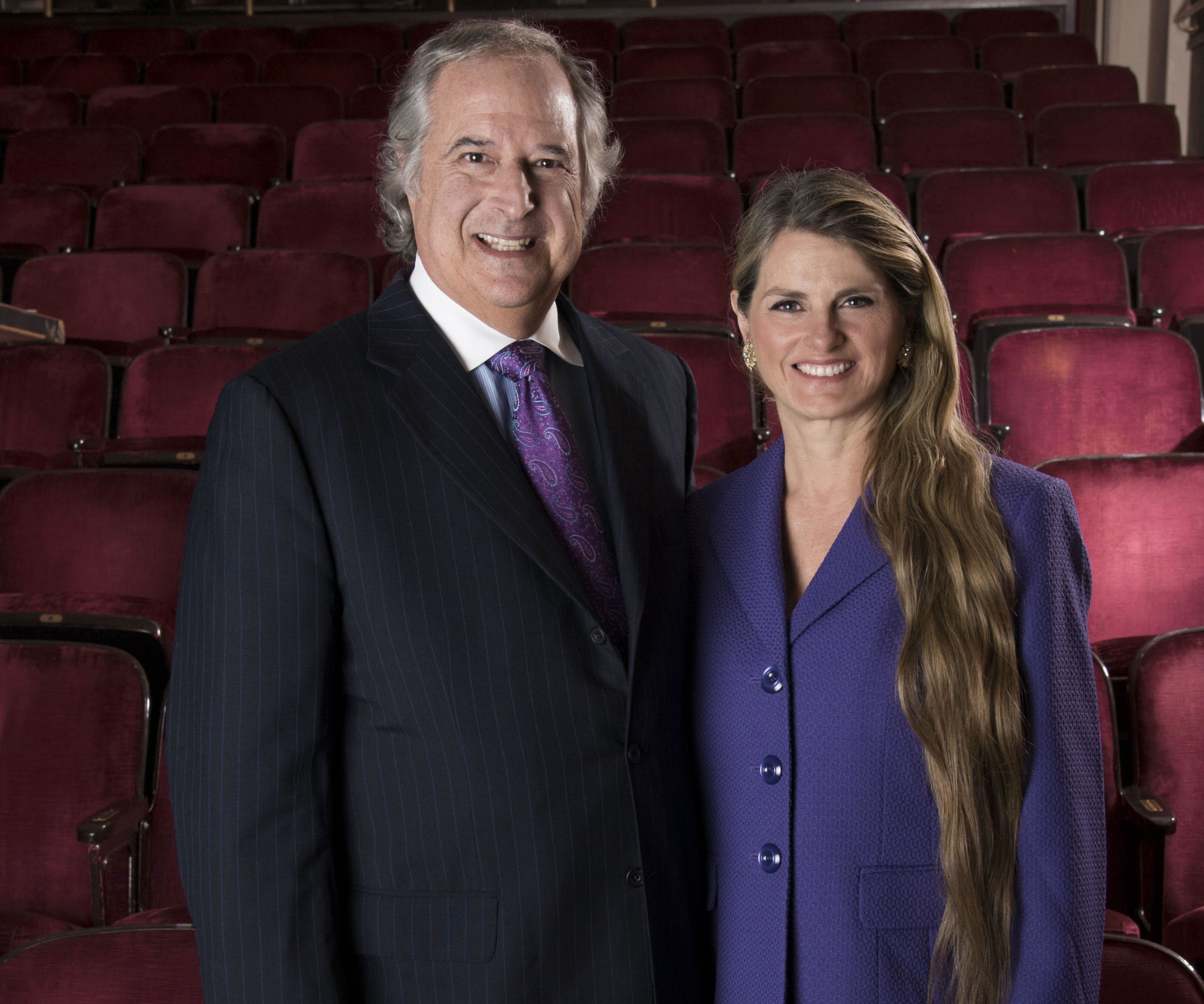 Fueled by Wealth From Broadway, a Theater Couple Gives for the Arts and More